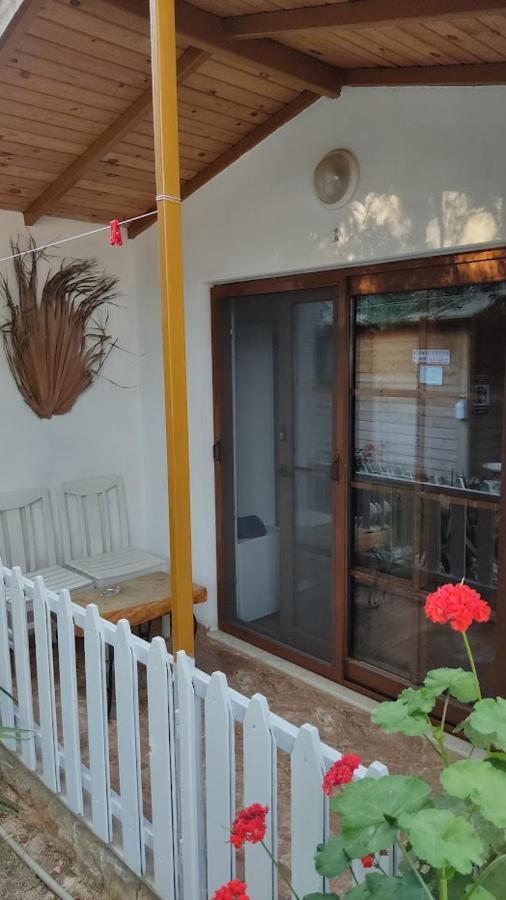 Ata Bungalow Bed and Breakfast Kaş Exterior foto